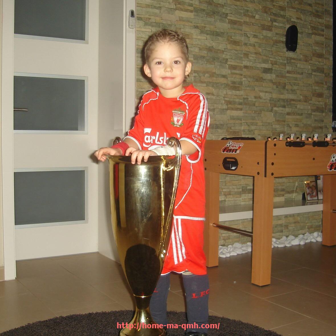 球盟会官网-英超曼联队球员名单最新2025赛季介绍